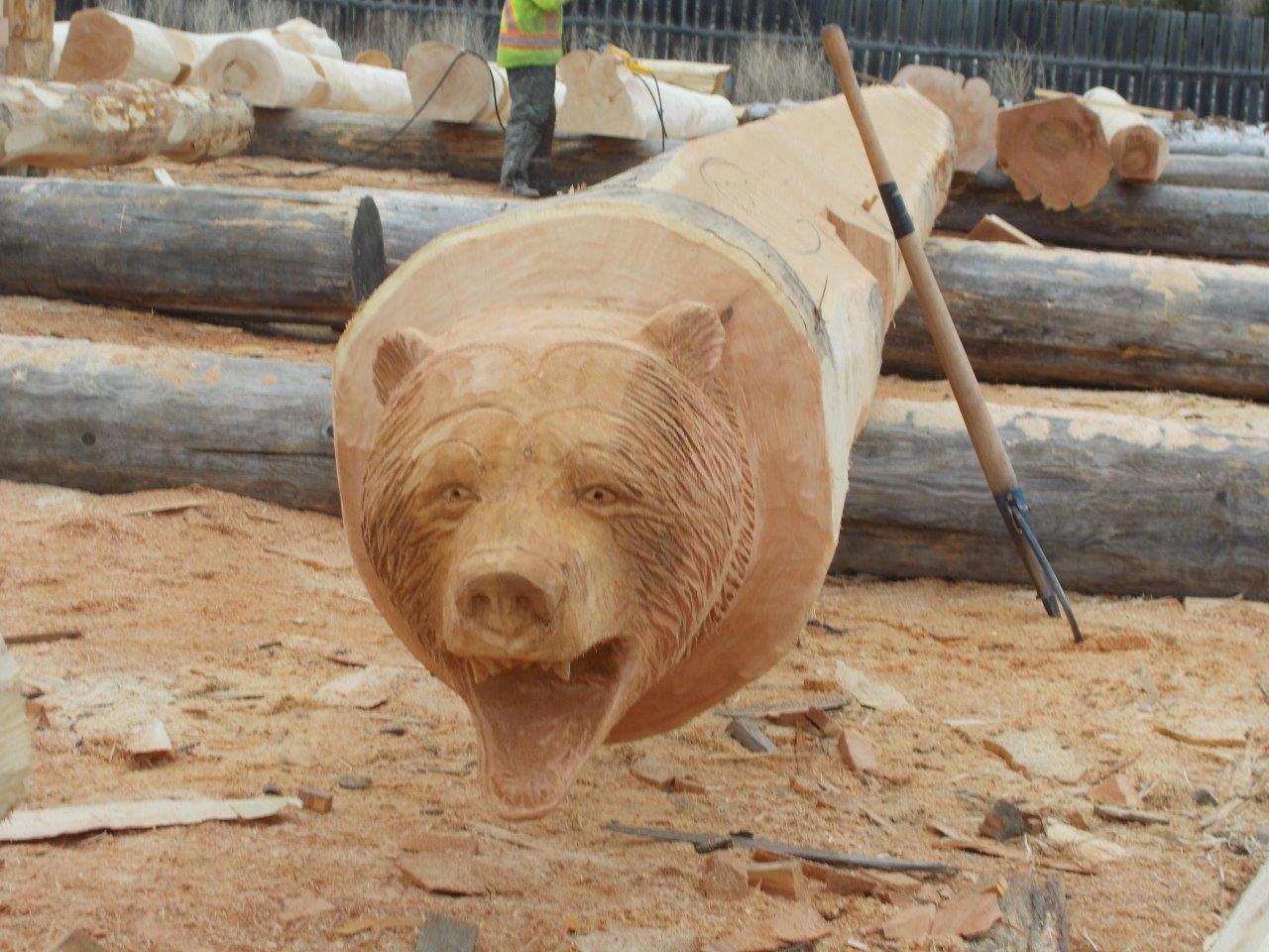 Carvings Canada's Log People
